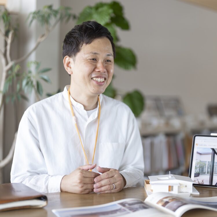 林 憲弘
