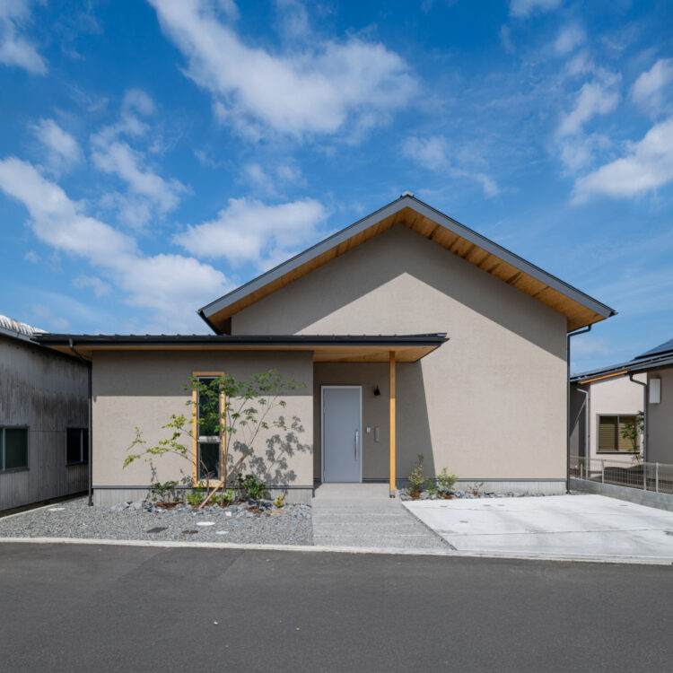 自分色に染めていく余白を愉しむ平屋