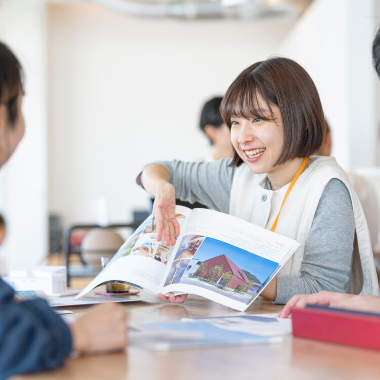 坂下 まや