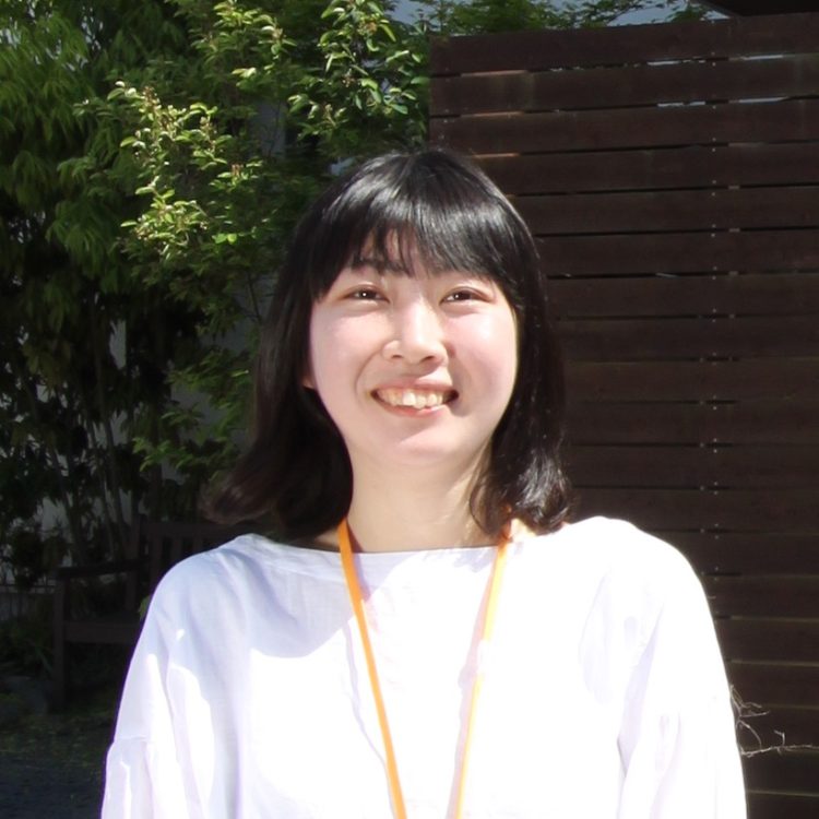 中邑 涼花