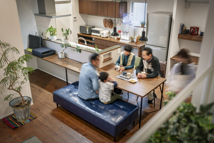 二世帯住宅の完全分離型の予算はいくら？種類別の相場と節約ポイント