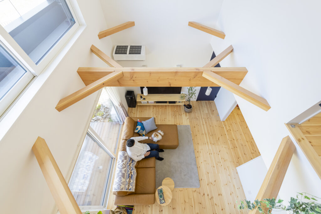 【2階建て】段差をなくしたフラットな間取りの内観