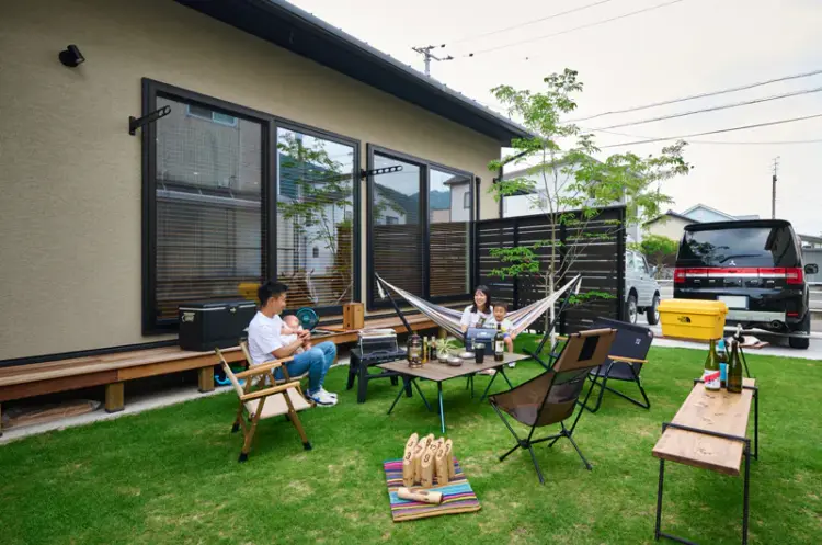ウッドデッキのある平屋住宅｜おしゃれな間取りにするポイントとは