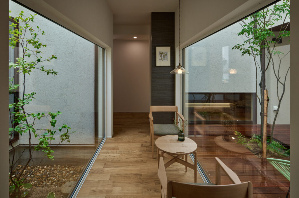 平屋に中庭をつくってより豊かな住空間を実現しよう
