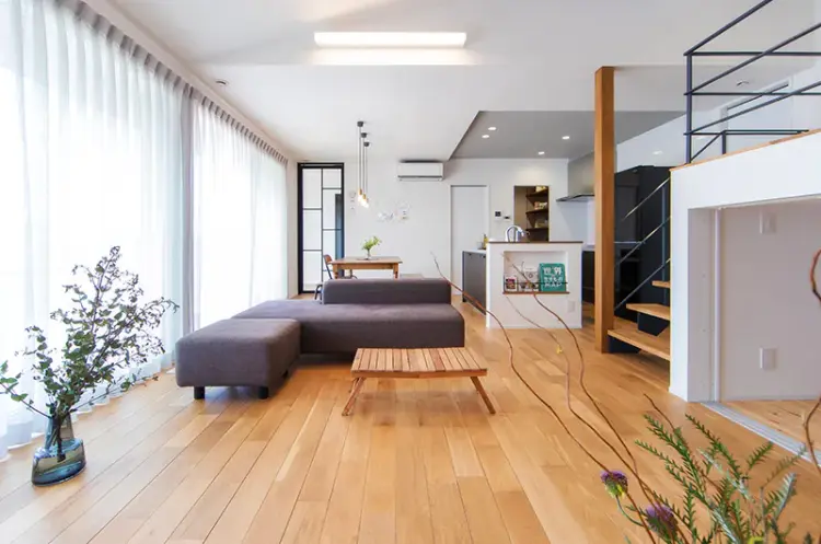 平屋にスキップフロアをつくるメリットとは?後悔しないためのコツや施工事例を紹介