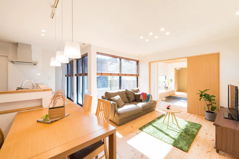 愛犬も子どもも心地いい平屋の内観