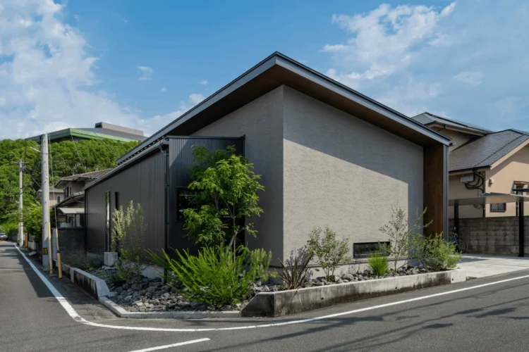 平屋には片流れ屋根がおしゃれ？メリット・デメリットを徹底解説